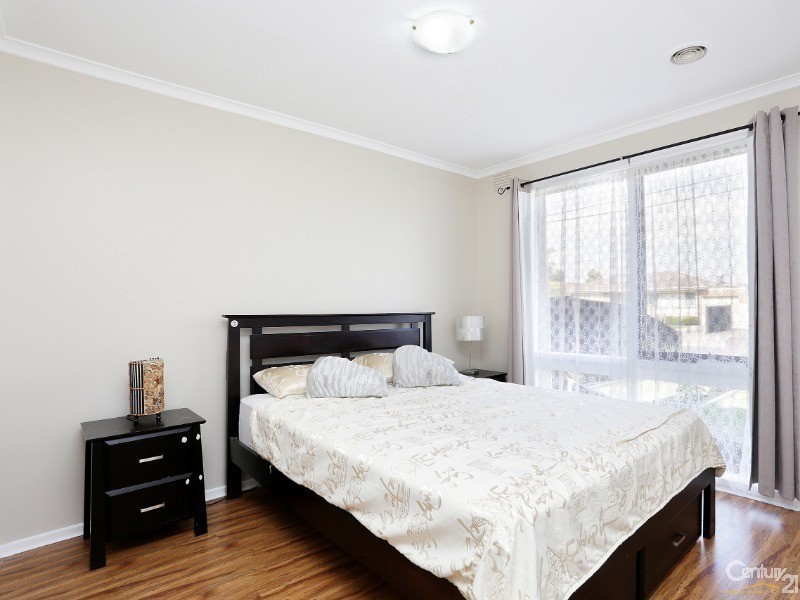 3 Davanzo Ave, Clayton South VIC 3169