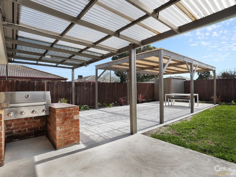 3 Davanzo Ave, Clayton South VIC 3169