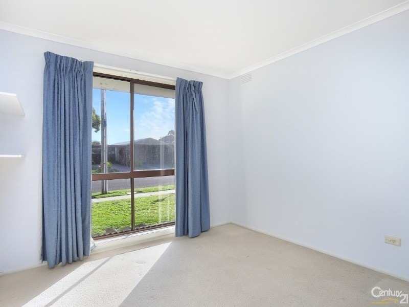 7 Shady Place, Noble Park VIC 3174