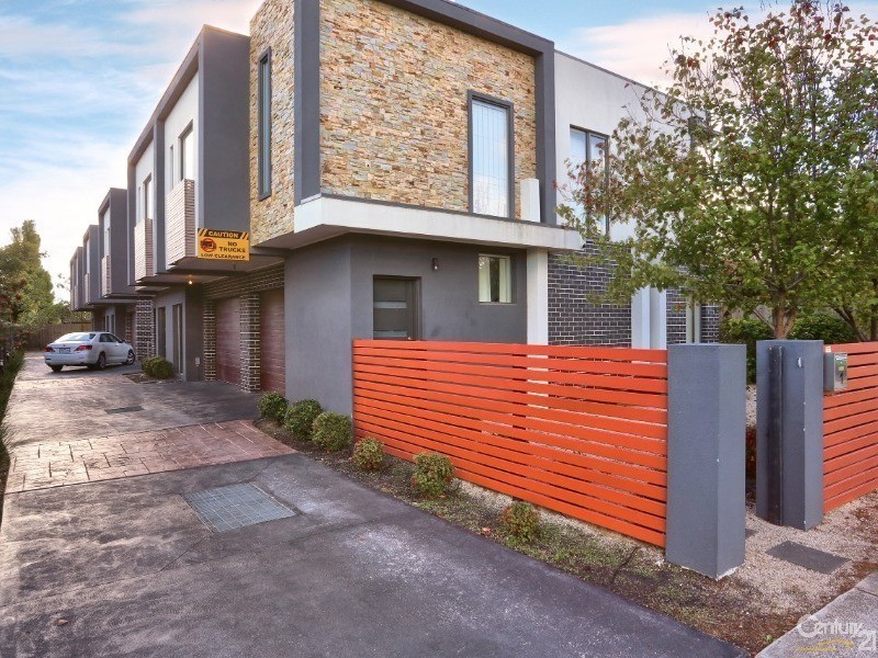 2/24 View Road, Springvale VIC 3171