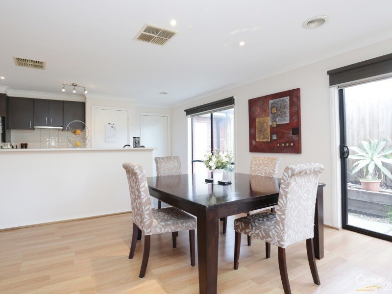 2/75 Athol Road, Springvale South VIC 3172