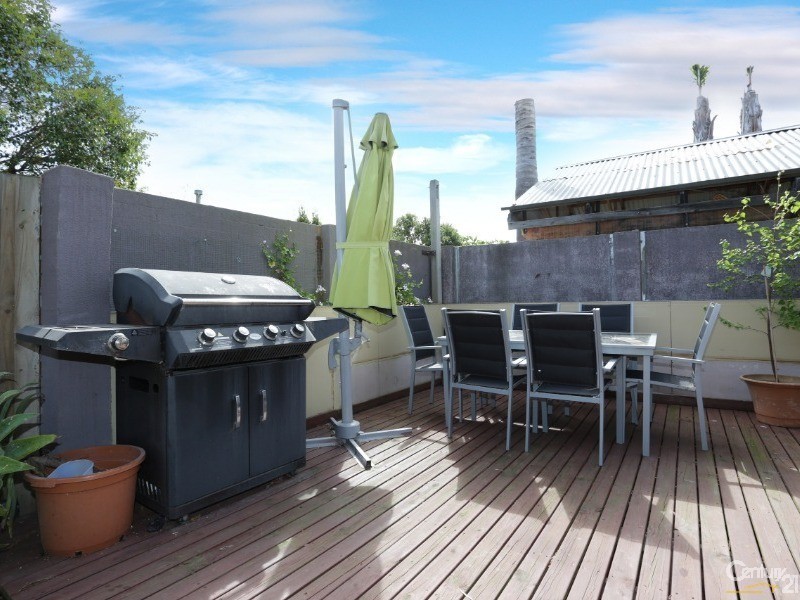 2/75 Athol Road, Springvale South VIC 3172