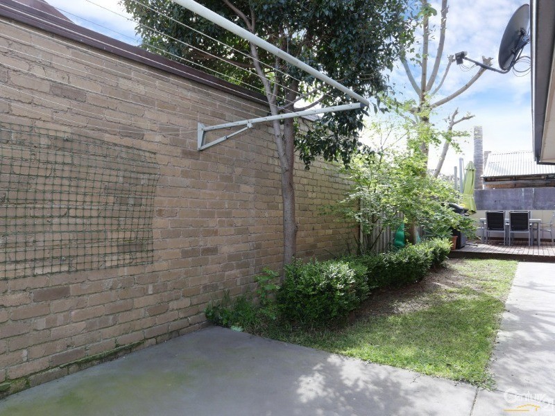 2/75 Athol Road, Springvale South VIC 3172