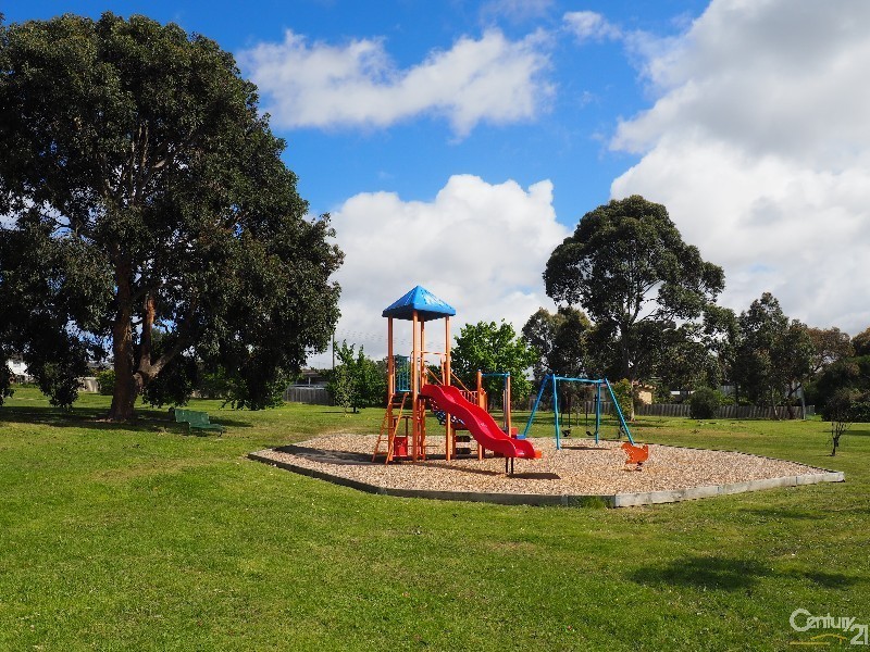 53  Sheoak Street, Doveton VIC 3177