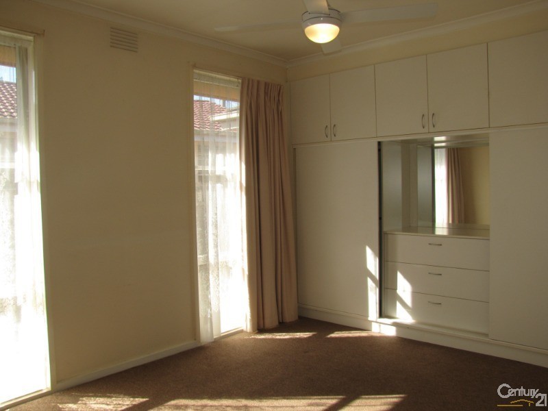90 Illawarra Crescent, Dandenong North VIC 3175