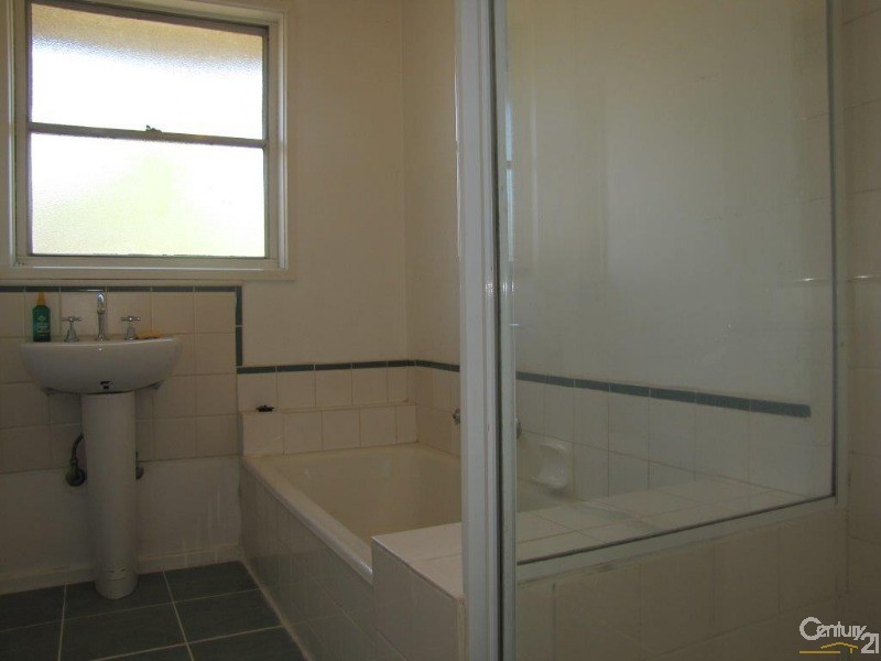 90 Illawarra Crescent, Dandenong North VIC 3175