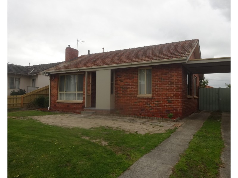 35 Hughes Crescent, Dandenong North VIC 3175