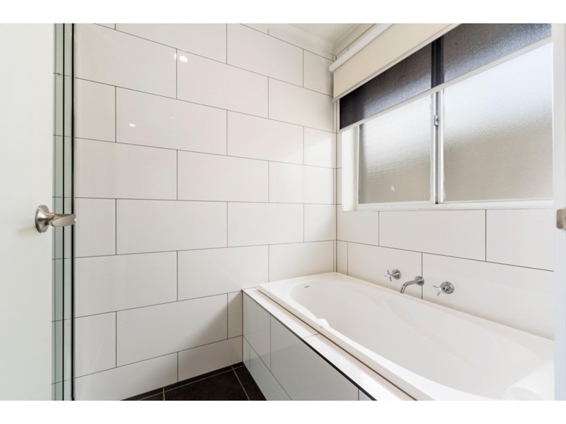 13 Ashworth Drive, Seaford VIC 3198