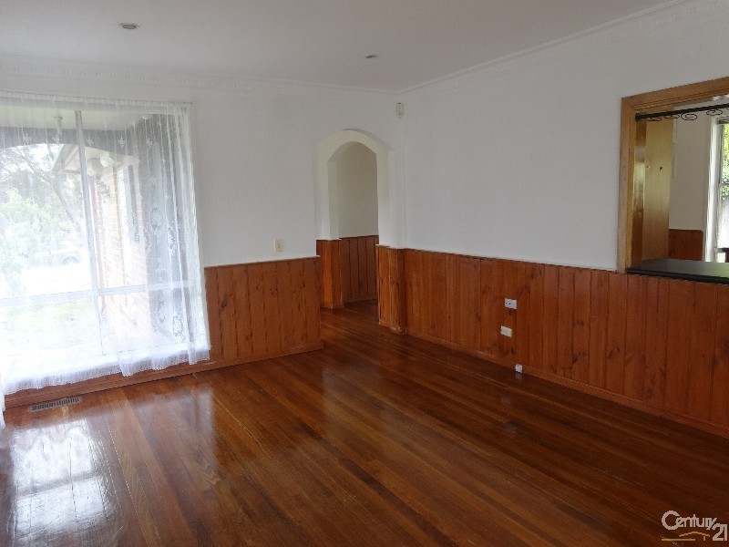 31 Amalfi Drive, Endeavour Hills VIC 3802