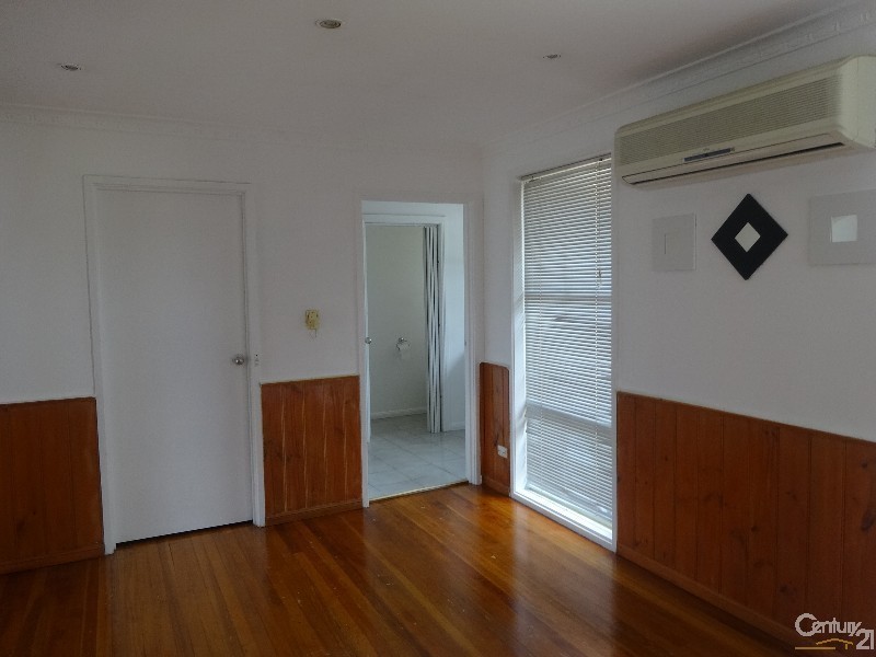 31 Amalfi Drive, Endeavour Hills VIC 3802