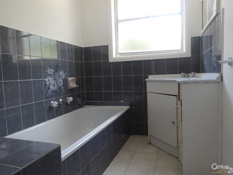 31 Amalfi Drive, Endeavour Hills VIC 3802