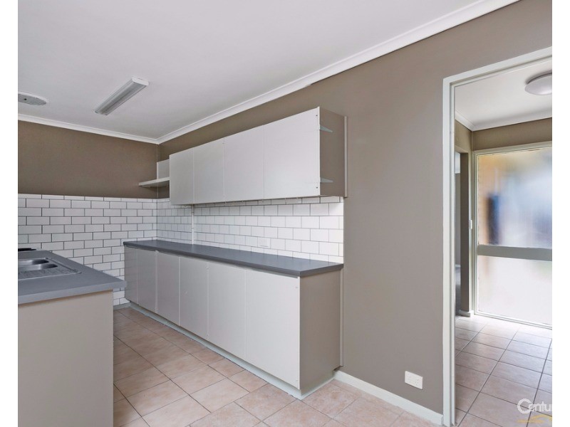 11 Junee Court, Hastings VIC 3915