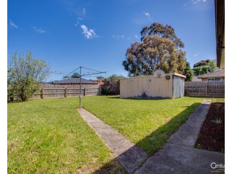 11 Junee Court, Hastings VIC 3915
