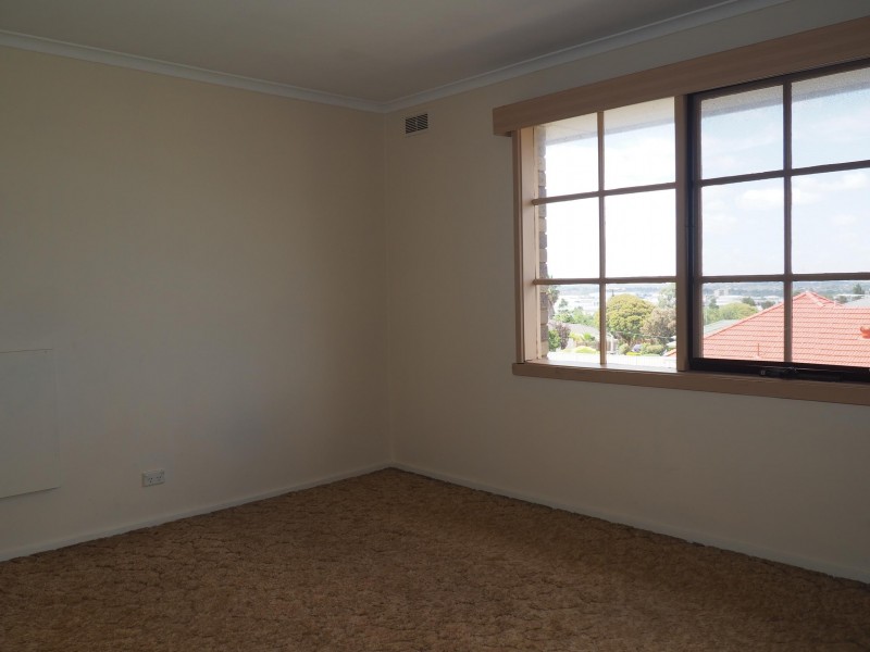 29 Carlisle Road, Hallam VIC 3803