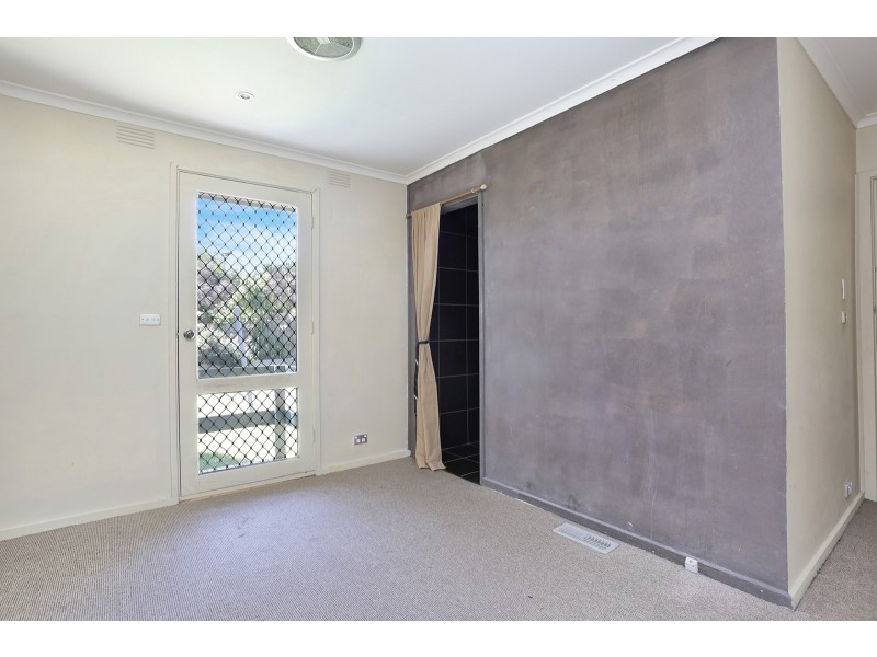 21 Frognal Drive, Noble Park North VIC 3174