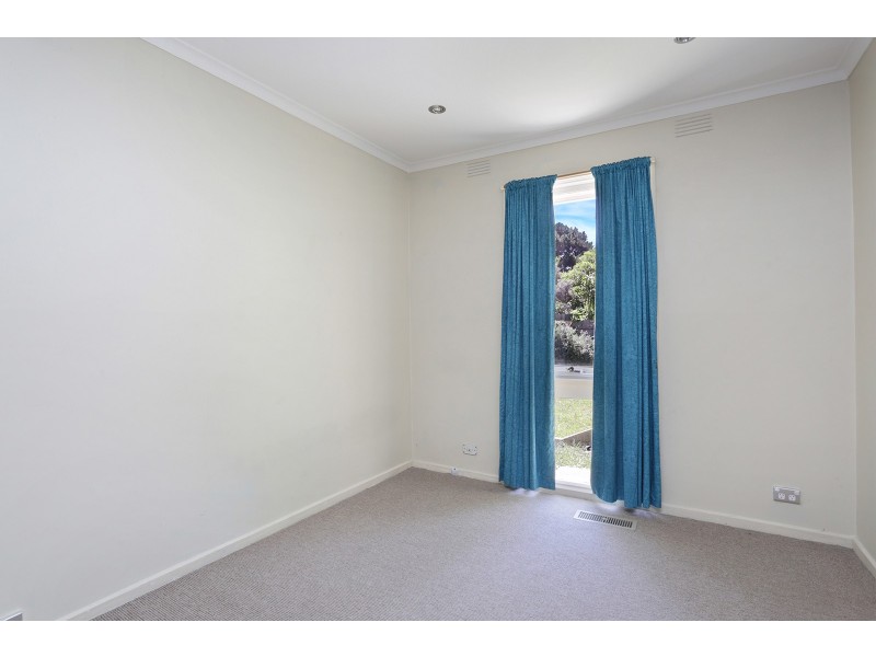 21 Frognal Drive, Noble Park North VIC 3174