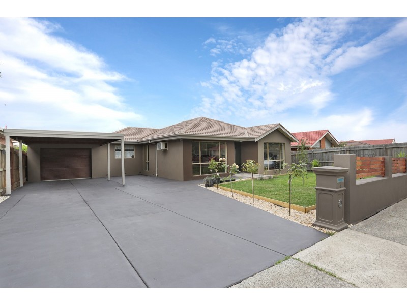 6 Hinrichsen Drive, Hallam VIC 3803