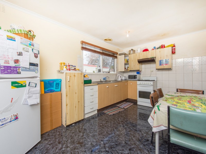 8 Asling Street, Springvale South VIC 3172