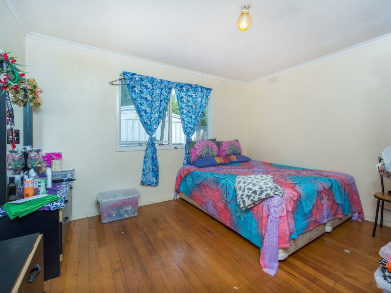 8 Asling Street, Springvale South VIC 3172