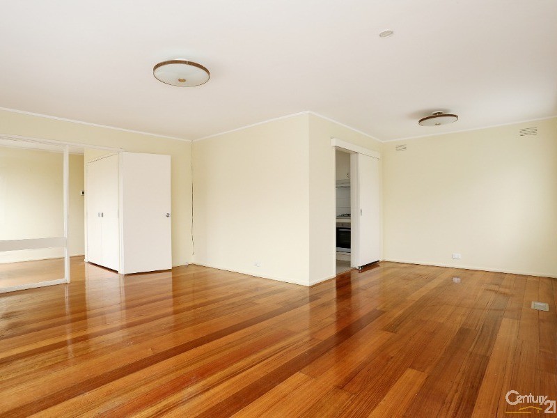 2 Whitehaven Crescent, Mulgrave VIC 3170
