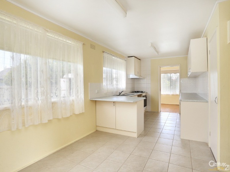 2 Whitehaven Crescent, Mulgrave VIC 3170
