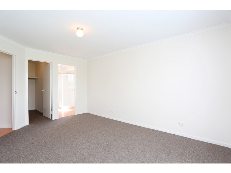 49 Amberley Drive, Mount Martha VIC 3934