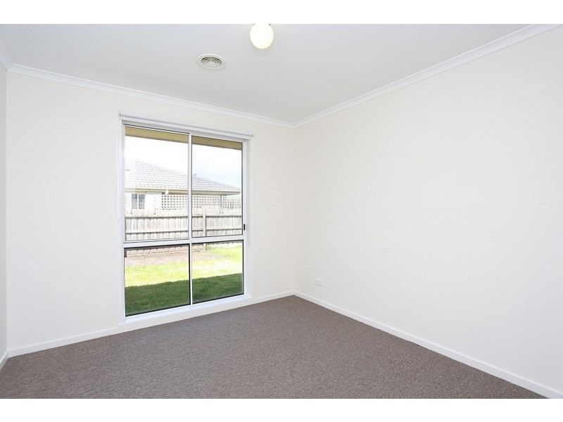 49 Amberley Drive, Mount Martha VIC 3934