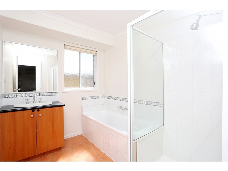 49 Amberley Drive, Mount Martha VIC 3934