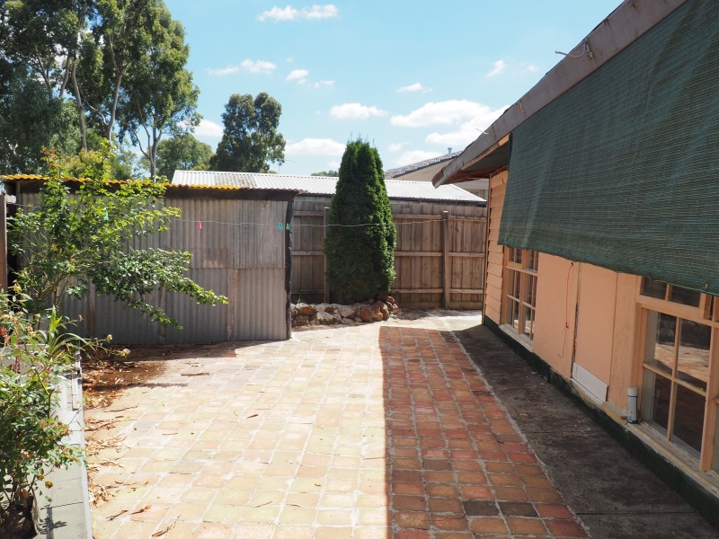 10 Lynette Court, Noble Park VIC 3174