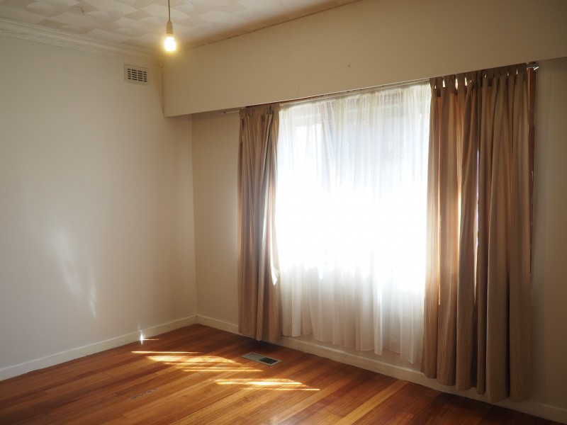 6 Sadie Court, Noble Park VIC 3174