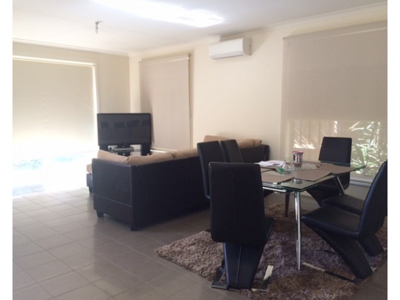 1/5 Pinetree Avenue, Glen Waverley VIC 3150