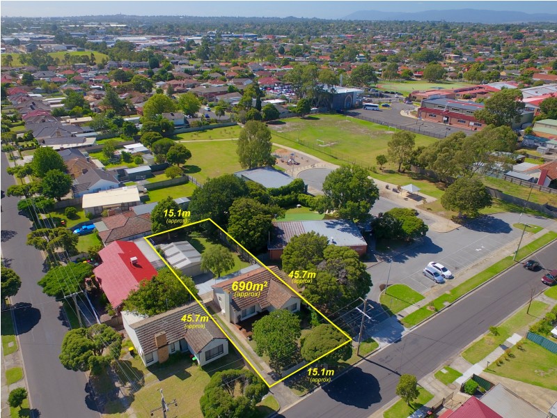 77 Whitworth Avenue, Springvale VIC 3171