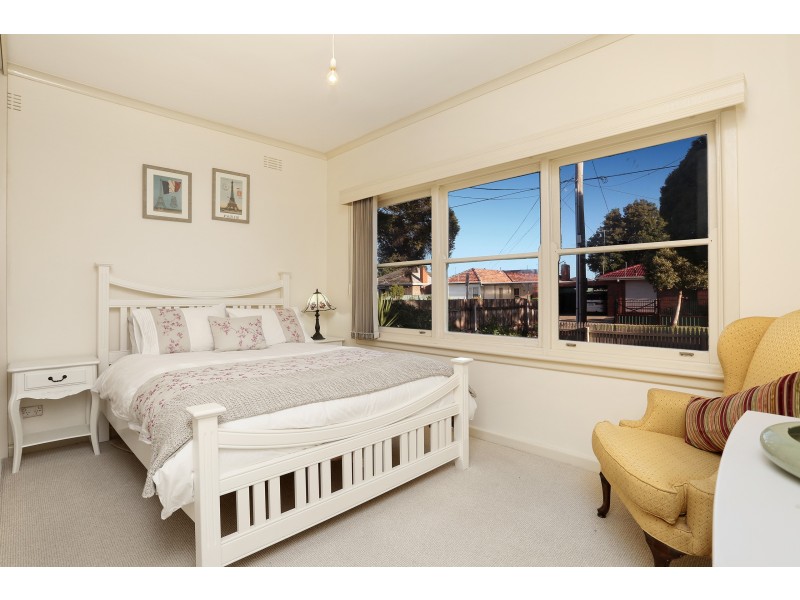 77 Whitworth Avenue, Springvale VIC 3171