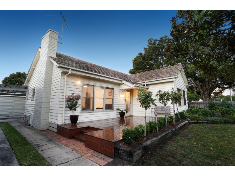 77 Whitworth Avenue, Springvale VIC 3171