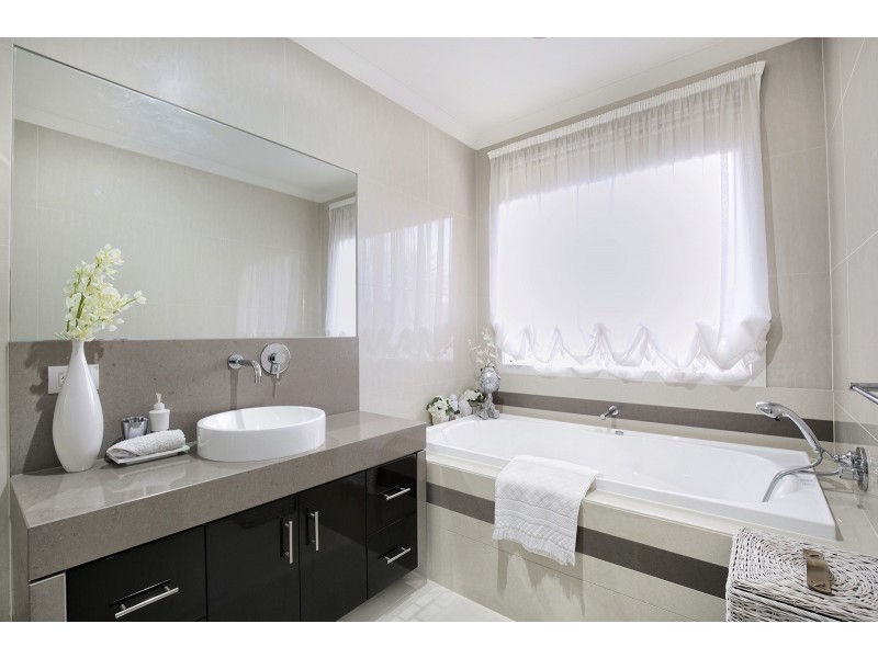 17 Dodds Street, Springvale VIC 3171