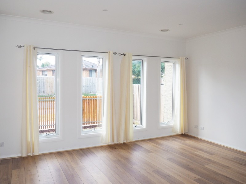 2A Leman Crescent, Noble Park VIC 3174