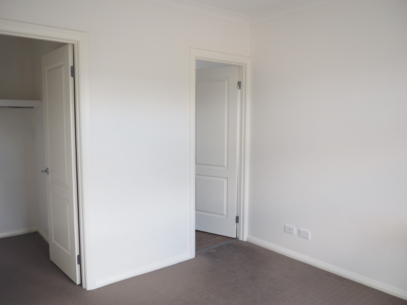 2A Leman Crescent, Noble Park VIC 3174