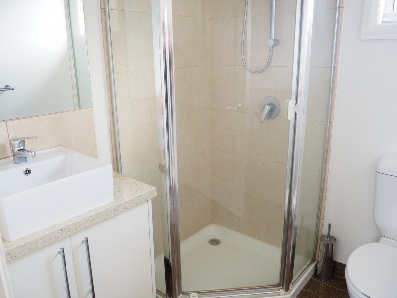 2A Leman Crescent, Noble Park VIC 3174