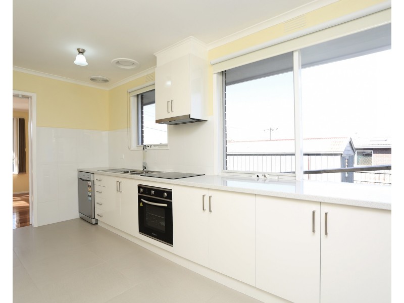 14 Cochrane Avenue, Keysborough VIC 3173