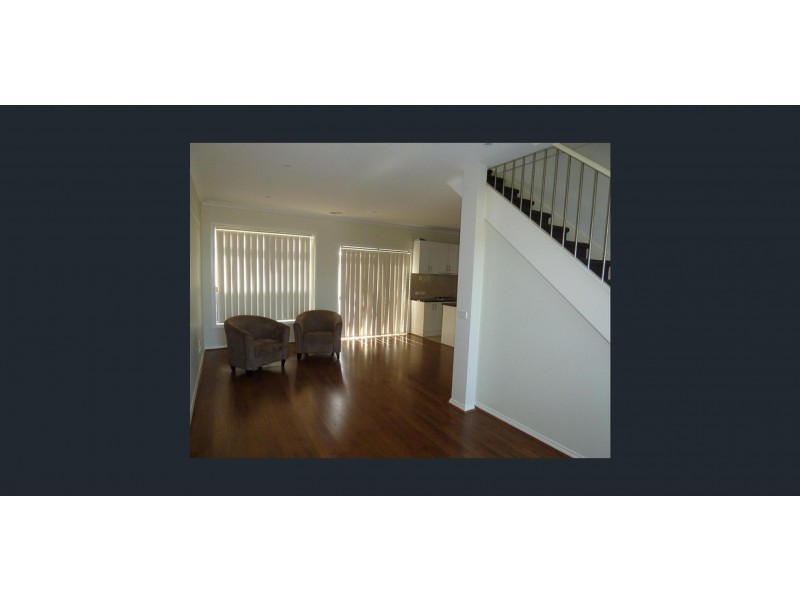 4/30 Jones Road, Dandenong VIC 3175