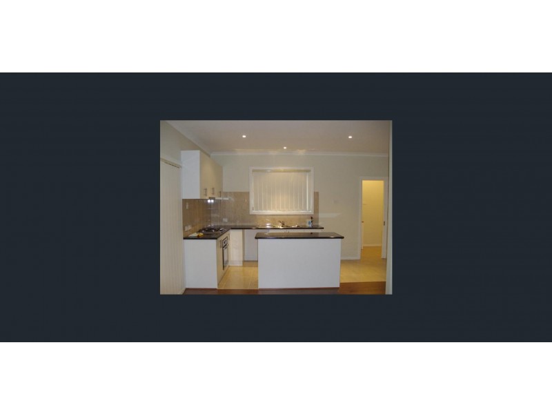 4/30 Jones Road, Dandenong VIC 3175