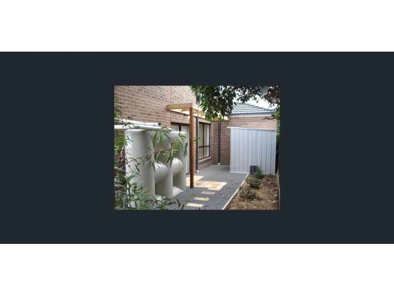 4/30 Jones Road, Dandenong VIC 3175