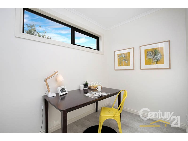 2/16 Mons Parade, Noble Park VIC 3174