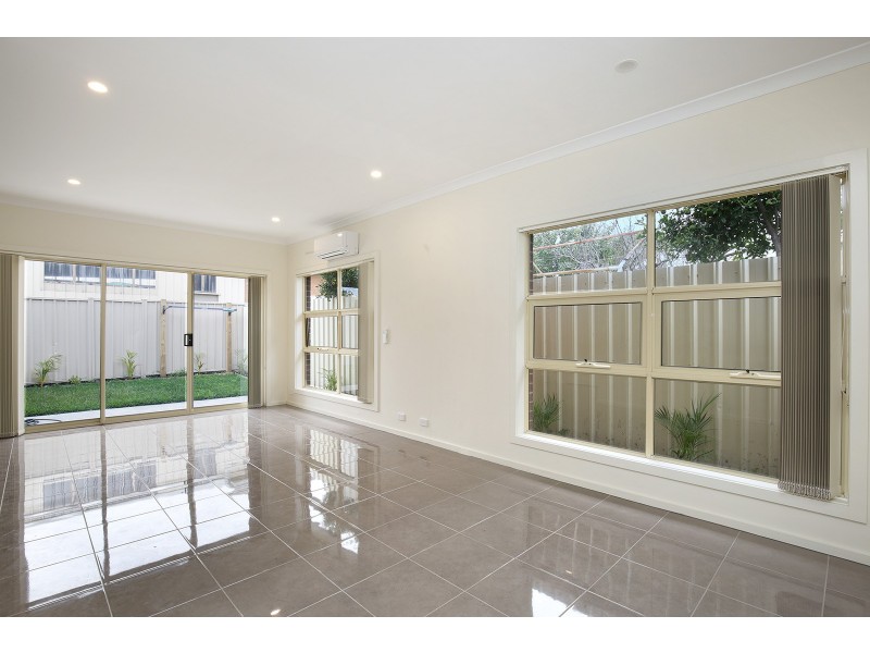 2/218 Corrigan Road, Noble Park VIC 3174