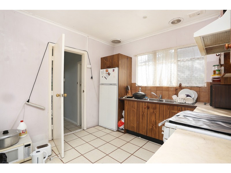 124 Paperbark Street, Doveton VIC 3177