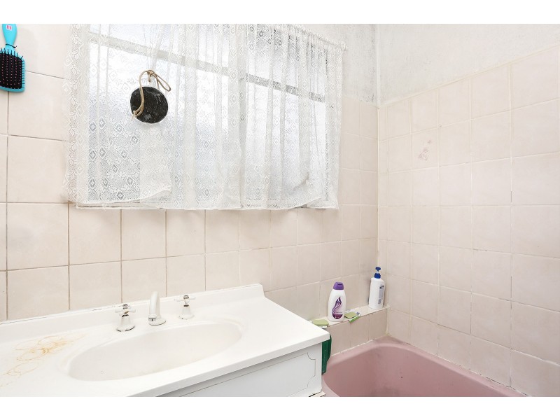 124 Paperbark Street, Doveton VIC 3177