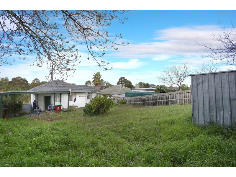 124 Paperbark Street, Doveton VIC 3177