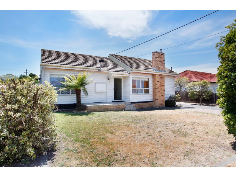 3 Dunvegan Crescent, Dandenong VIC 3175