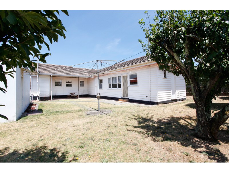 3 Dunvegan Crescent, Dandenong VIC 3175