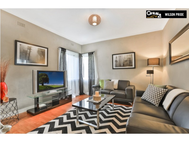 94 Railway Parade, Dandenong VIC 3175